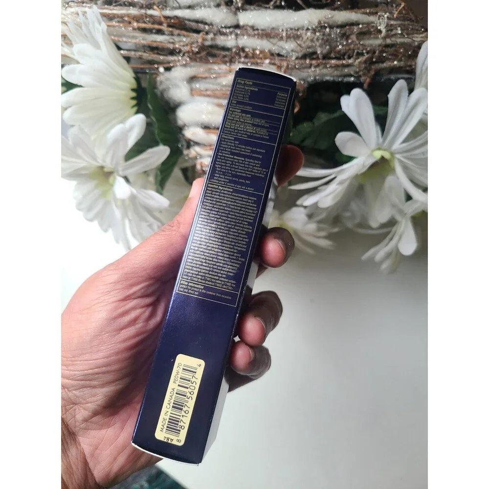 New Estee Lauder Sheer long wear Makeup Foundation, SPF 45, 5W2 Rich Caramel